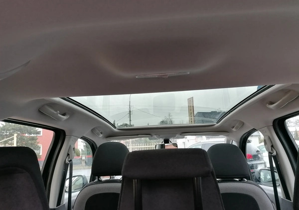 Citroen C3 Picasso cena 22800 przebieg: 177000, rok produkcji 2011 z Gniezno małe 172